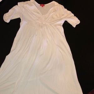 women’s white dress